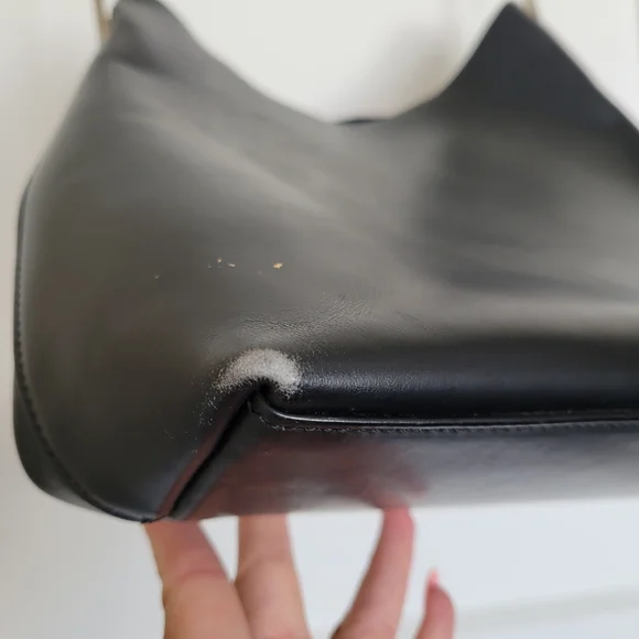 Gucci Leather Handbag - Picture 5 of 15